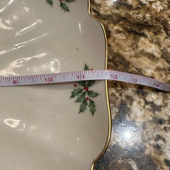 Lenox Holiday Christmas Gourmet Platter with Holly Berry Pattern - Picture 4 of 4